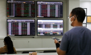 Investors double deposits in Vietnam securities firms