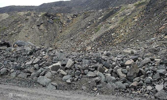 Vietnam's kingdom of coal wants to use mining waste in construction projects - Vimarsana News