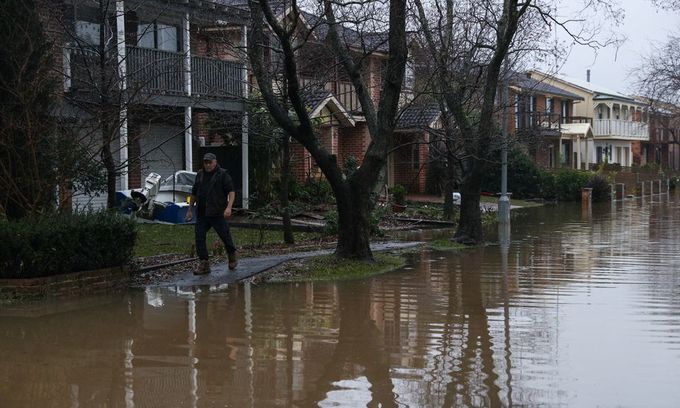 Flooding turns lives upside down for Vietnamese in Australia - VnExpress International - Vimarsana News
