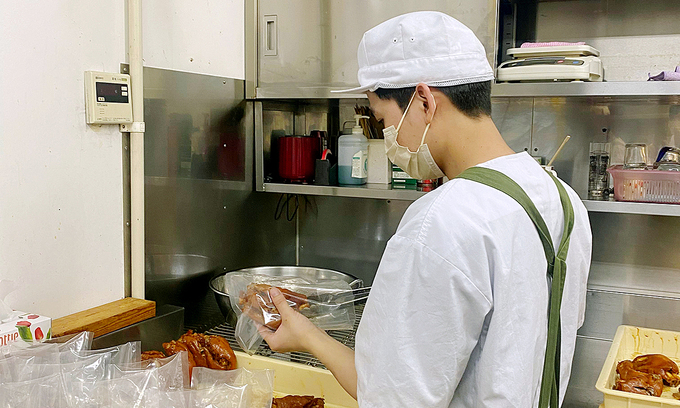 Vietnamese illegal workers abroad risk all to make a living - VnExpress International - Vimarsana News