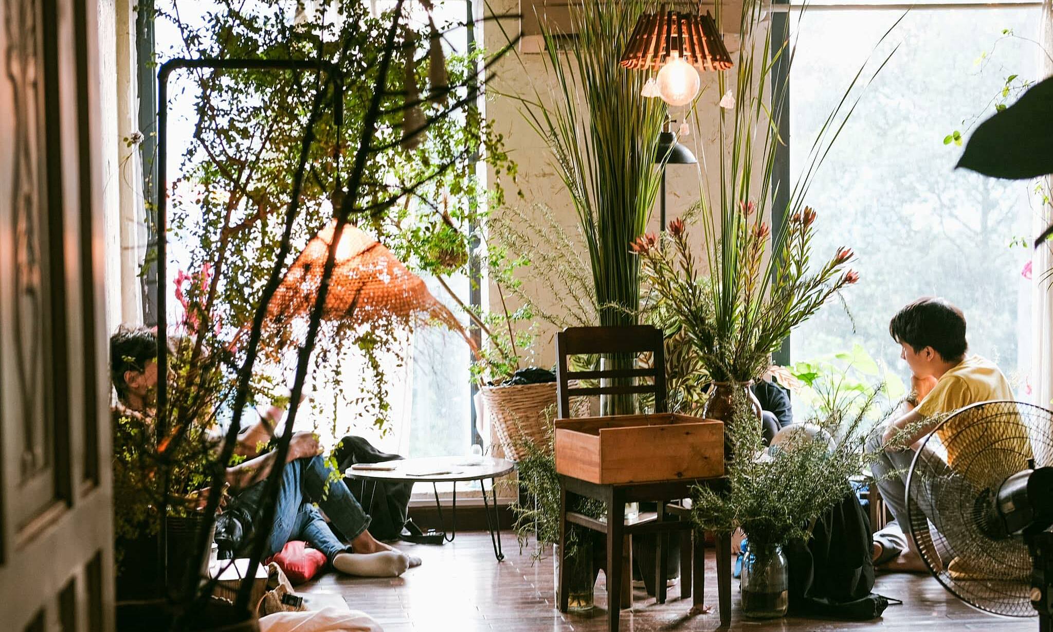 5 coffee shops to view Saigon from apartment blocks 5 coffee shops to view Saigon from apartment blocks